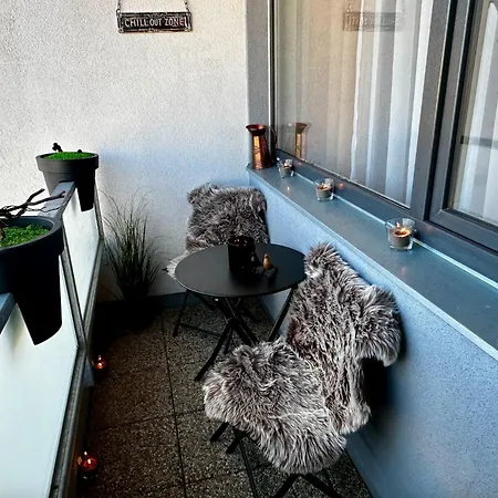 Apartment Orange S Parkovacim Mistem V Centru Mesta Ceske Budejovice